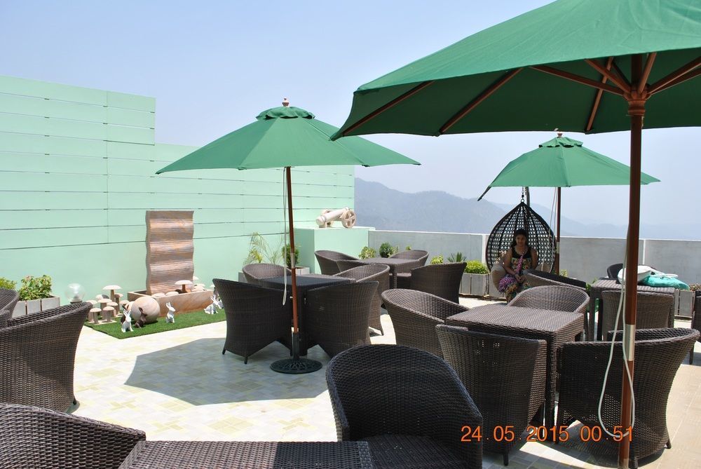 Lans Castle Otel Lansdowne Dış mekan fotoğraf